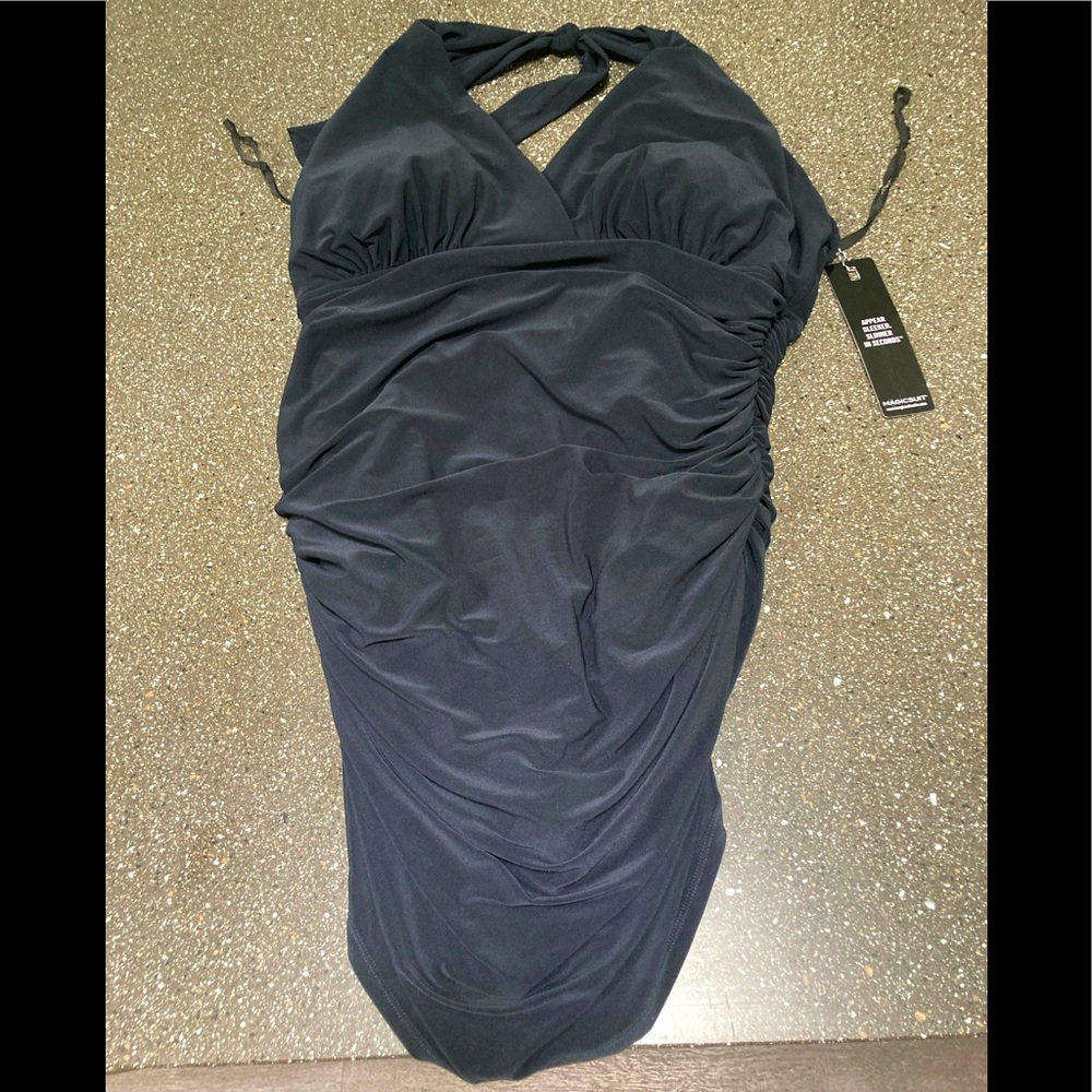 Miraclesuit Swimsuit NWT Size 14